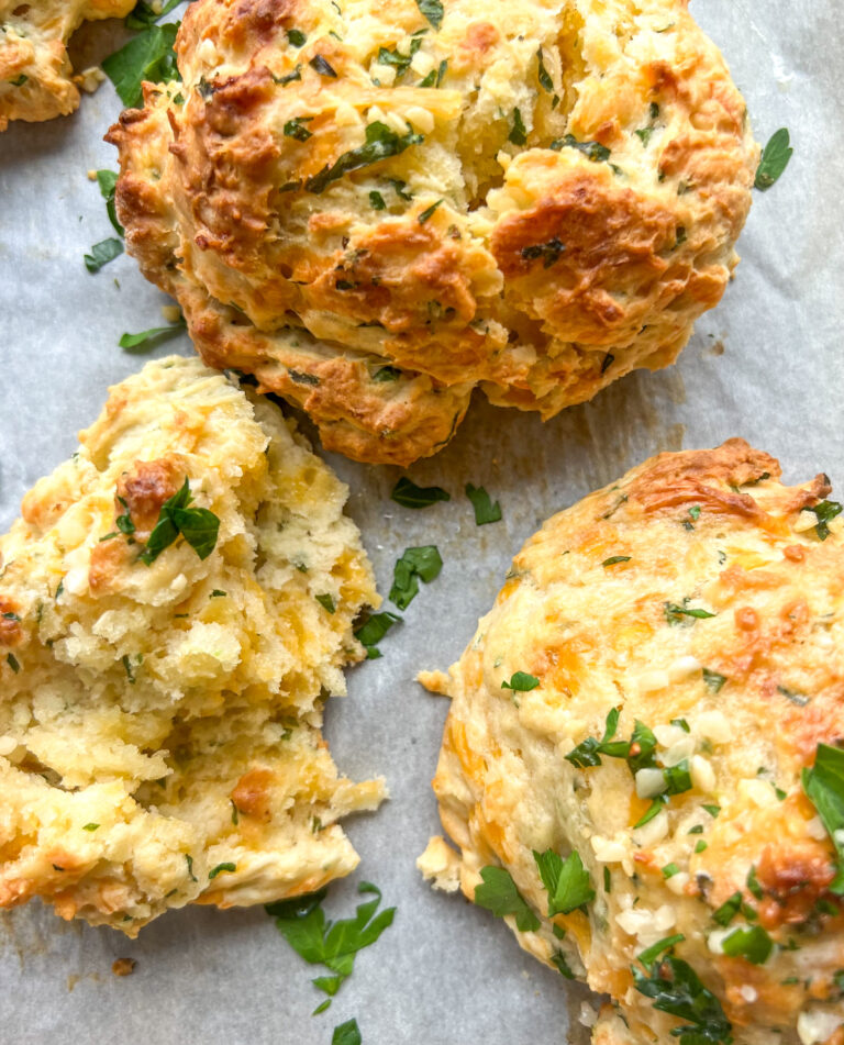 Copycat Red Lobster Cheddar Bay Biscuits