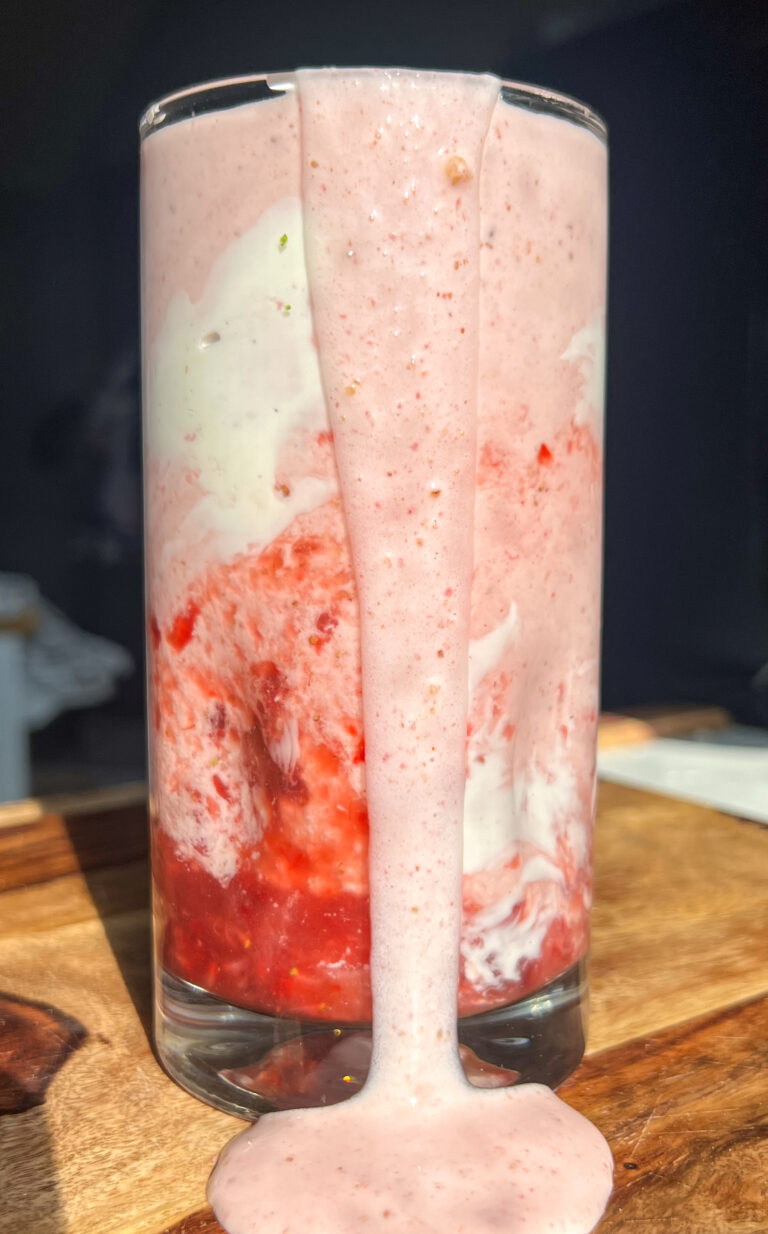 Strawberry Glaze Skin Smoothie: Hailey Bieber’s Erewhon Dupe