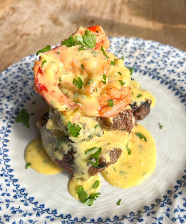 Chuck Steak with Shrimp Béarnaise Sauce