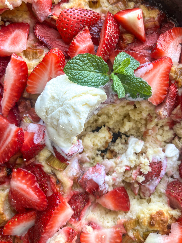 Skillet Strawberry Rhubarb Shortcake