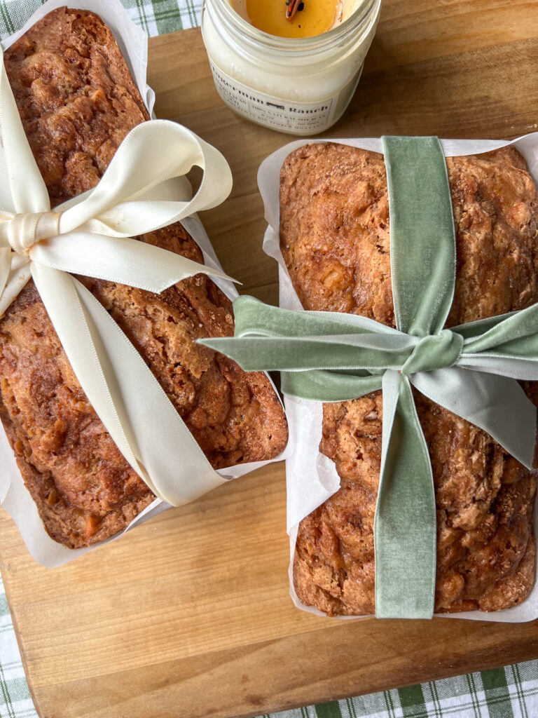 Apple cinnamon loaf cakes with ribbon for gifting