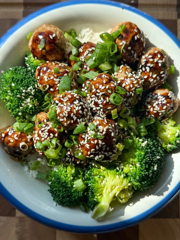 Sheet Pan General Tso’s Pork Meatballs